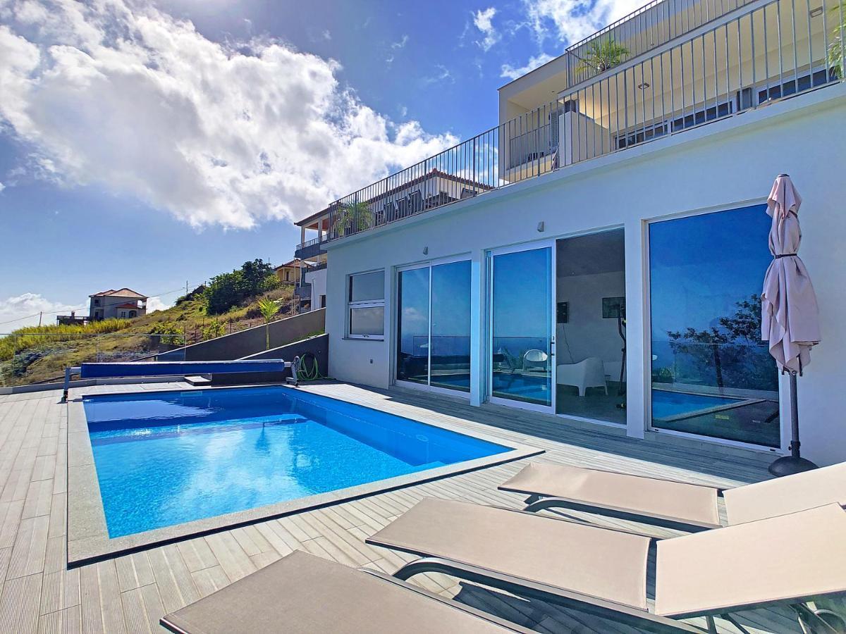 Villa Piece Of Heaven By Lovelystay Estreito Da Calheta 外观 照片
